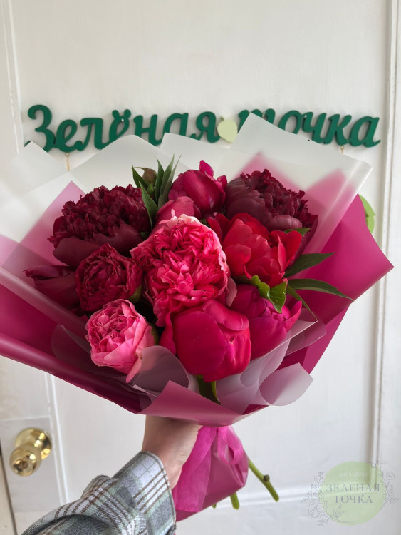 Букет из 11 пионов №1